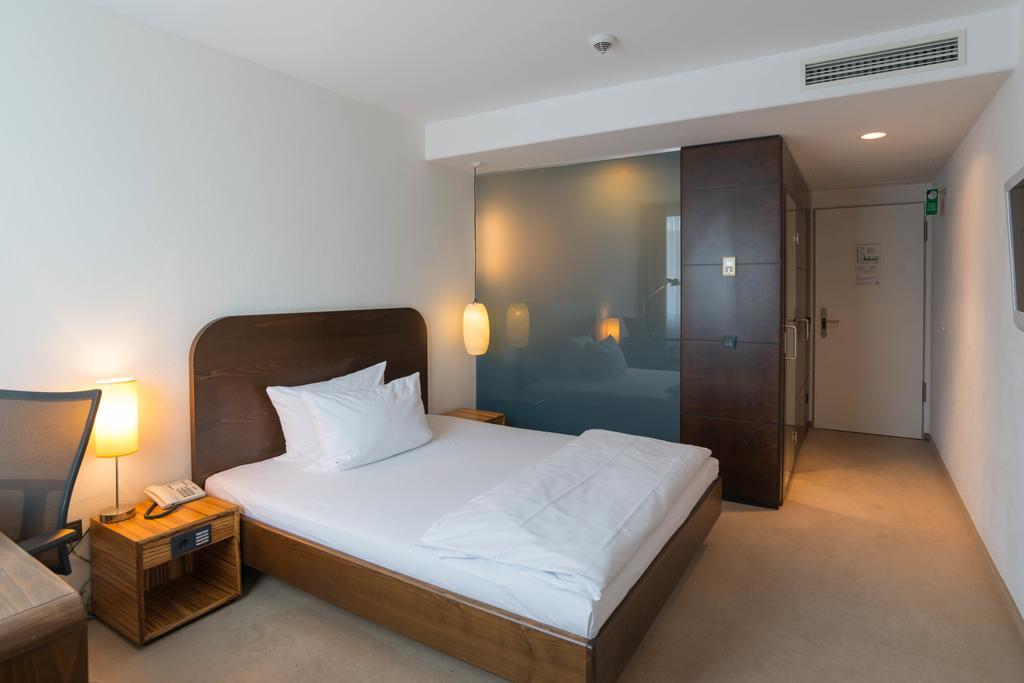 Corbin Muenchen Airport Business Hotel Freising Exterior photo